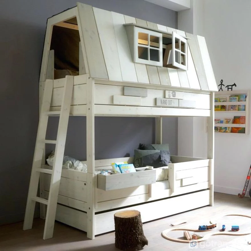 Mẫu giường tầng hình ngôi nhà thiết kế vô cùng đơn giản - Ảnh: Internet